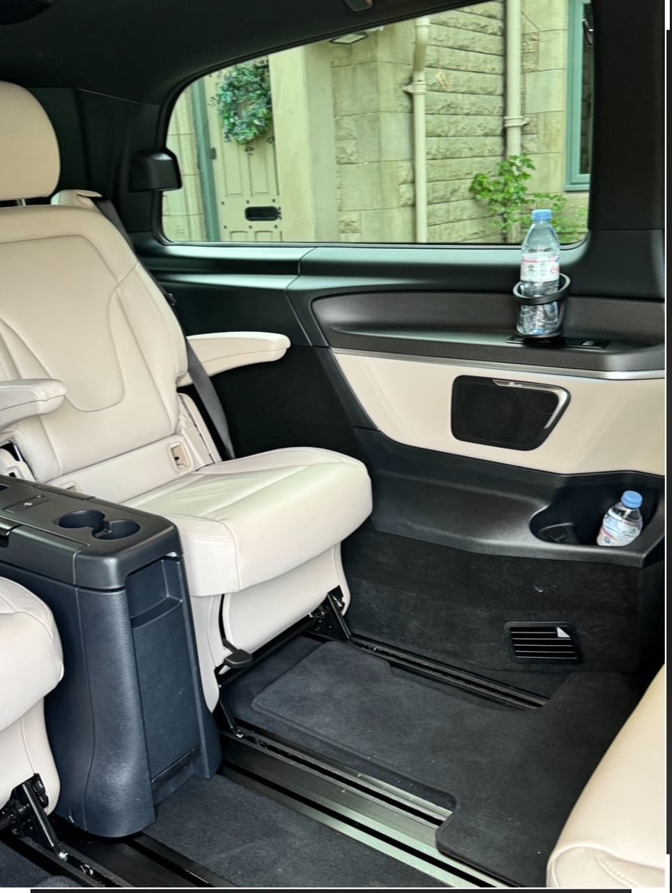 CCS Chauffeurs: Manchester Luxury Car Rentals for Special Occasions