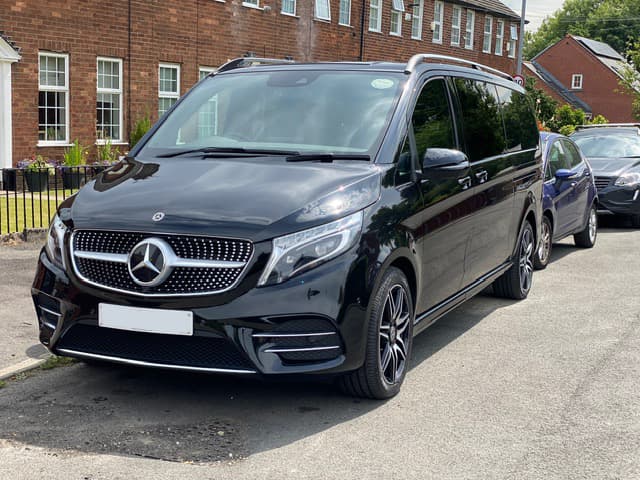 Mercedes V-Class: The Pinnacle of Luxury and Versatility image 3